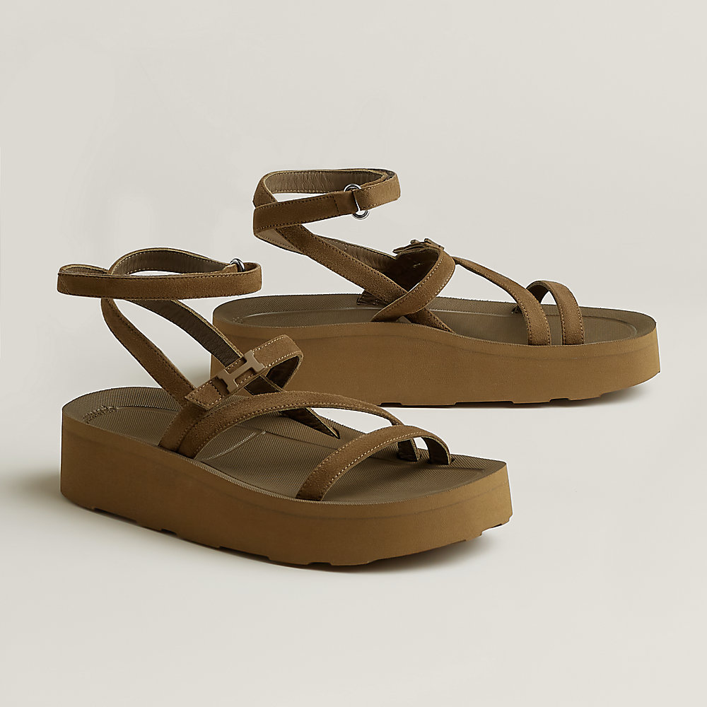 新品❗️エルメス　HERMES サンダル　リベルテ サンダル 《リベルテ》 - マロン | Hermès - エルメス-公式サイト